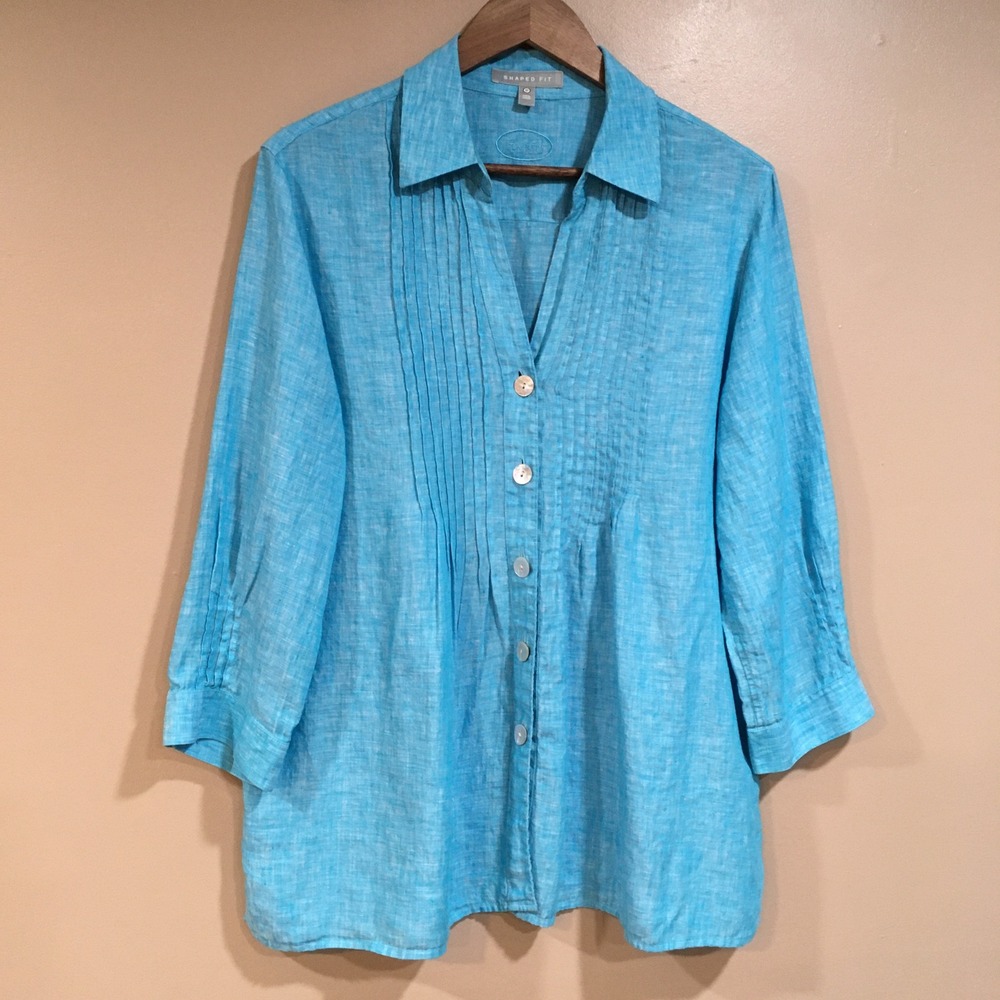 Foxcroft 100% Linen Button Down Shirt Womens 12 Light Blue Shaped Fit Coastal